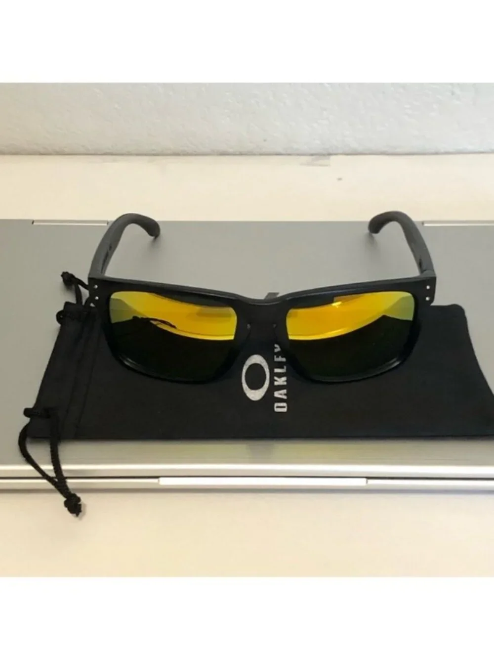 Holbrook Oakley Gold Reflective Lenses 9102 - Picture 2 of 7